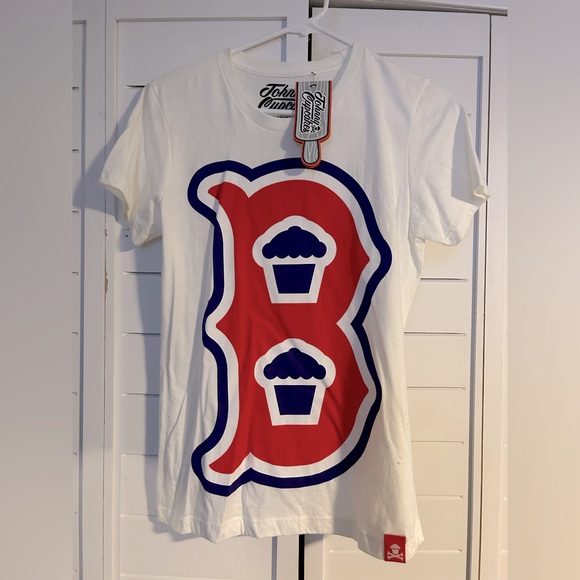 Johnny cupcakes Boston B tshirt - Picture 1 of 2